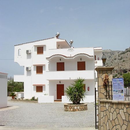 Maria Apartments Pefki Екстериор снимка