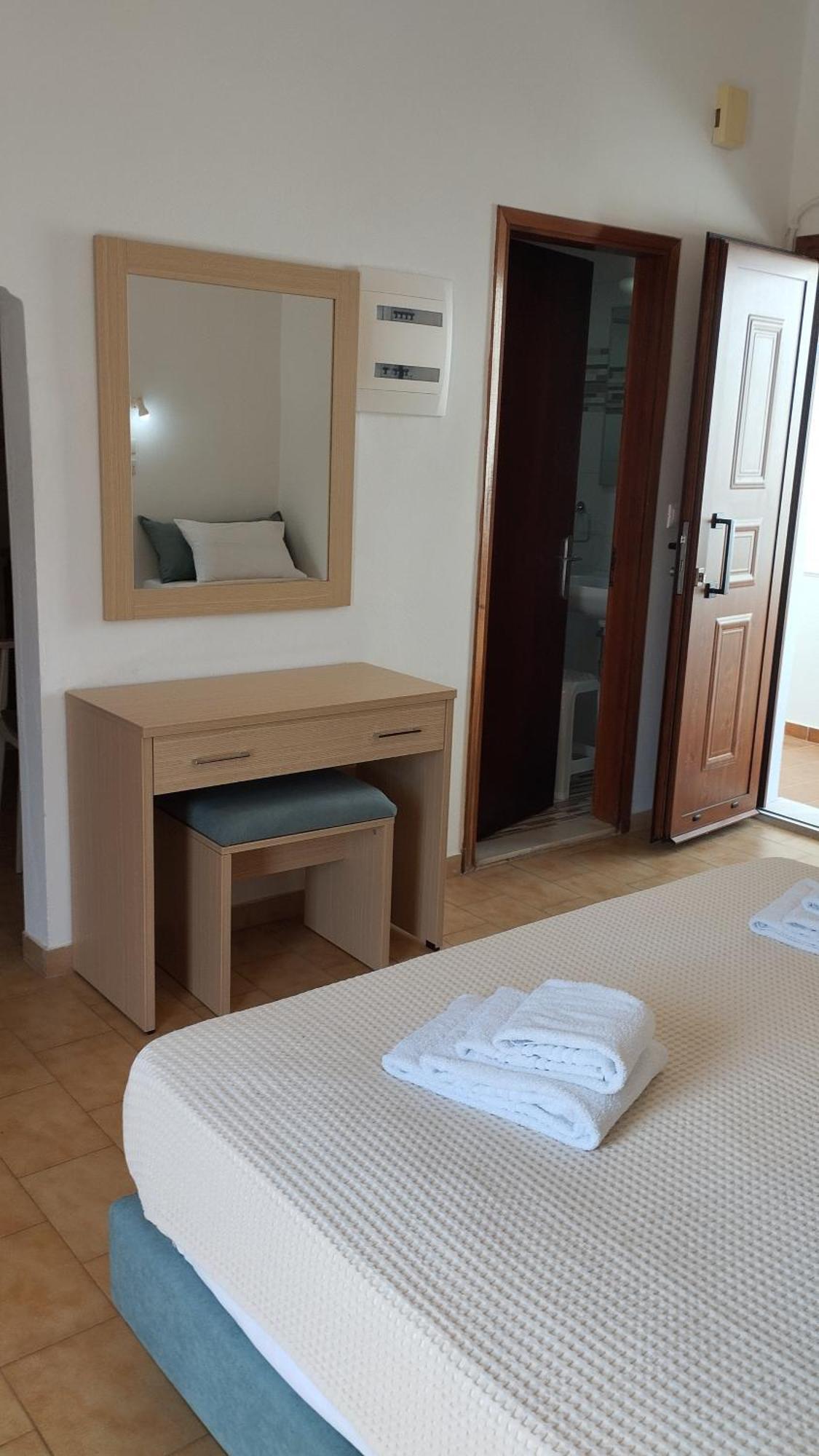 Maria Apartments Pefki Екстериор снимка
