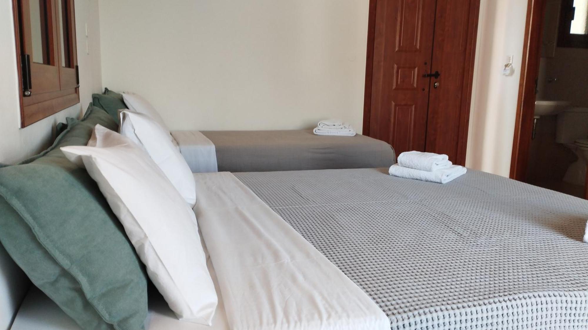 Maria Apartments Pefki Екстериор снимка
