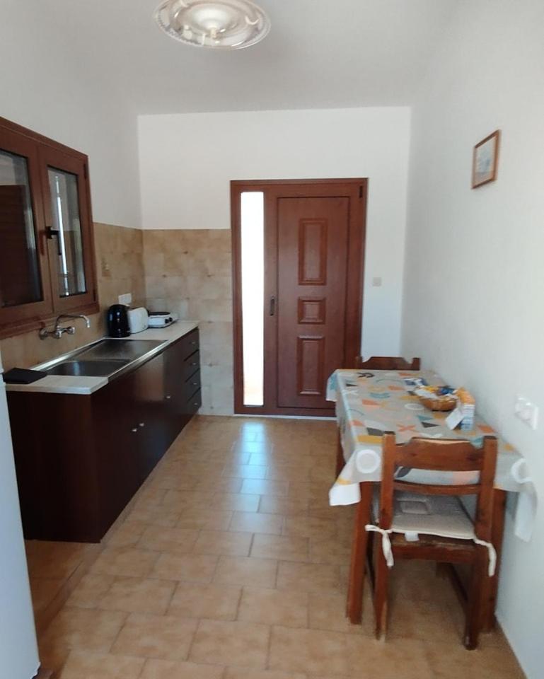 Maria Apartments Pefki Екстериор снимка