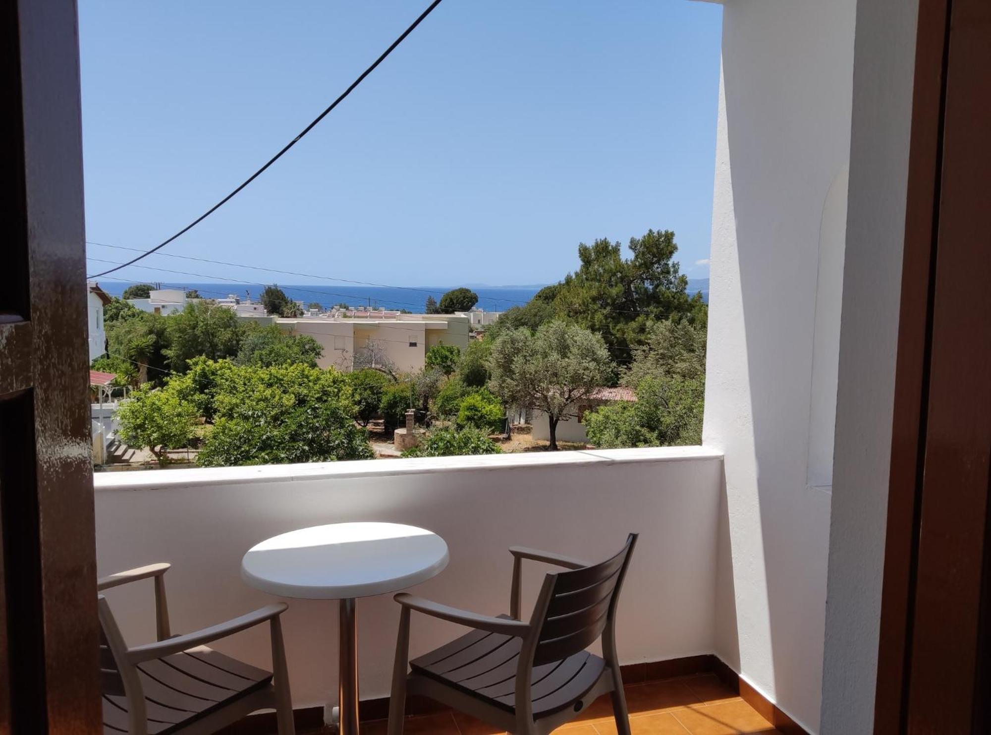 Maria Apartments Pefki Екстериор снимка