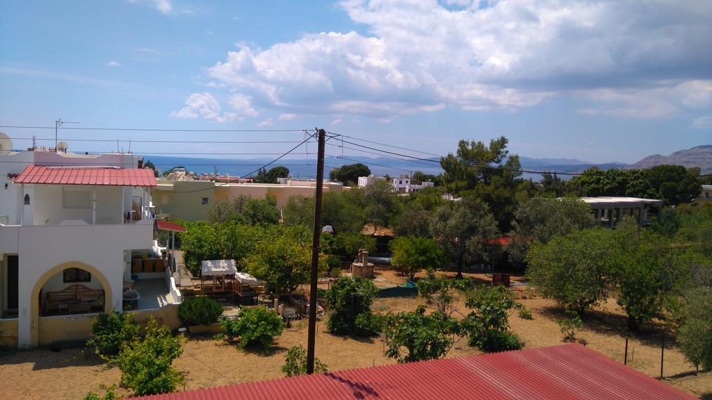 Maria Apartments Pefki Екстериор снимка